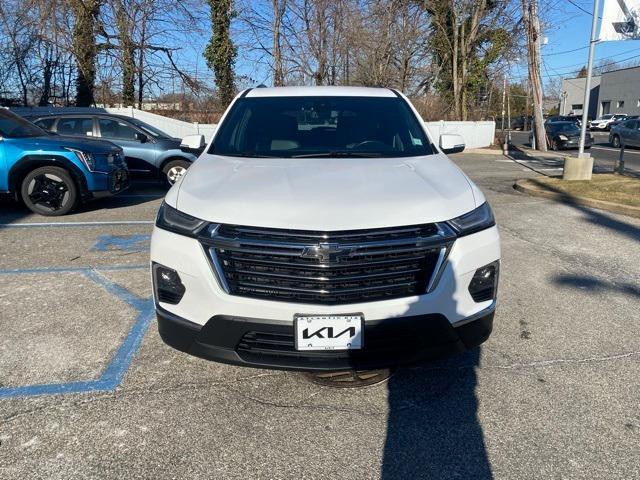 used 2022 Chevrolet Traverse car, priced at $27,555