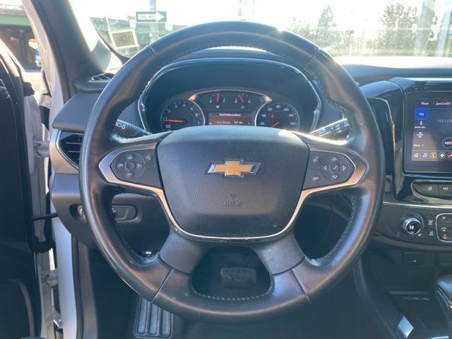 used 2022 Chevrolet Traverse car, priced at $27,555