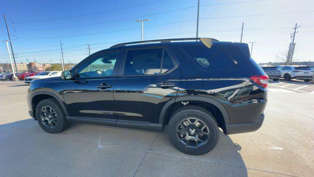 new 2025 Honda Pilot car, priced at $50,795