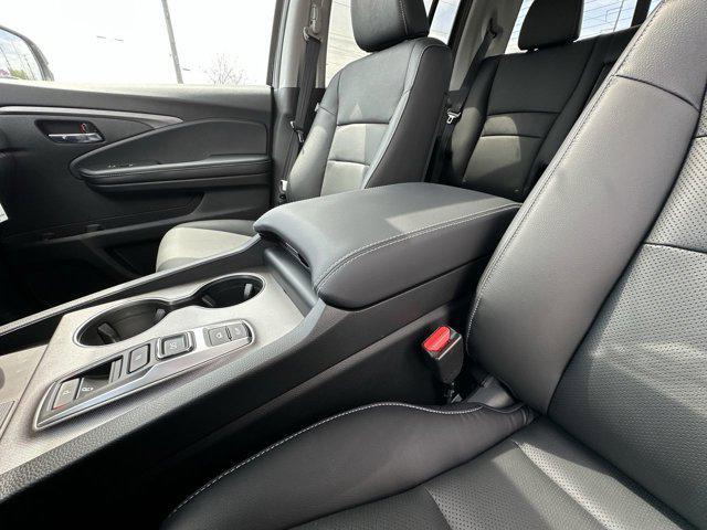 new 2025 Honda Ridgeline car, priced at $44,430