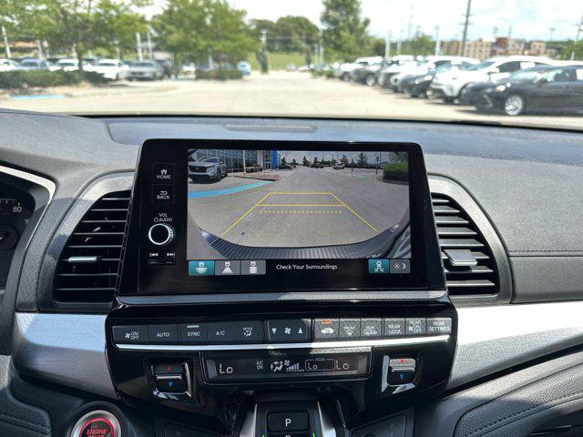 used 2025 Honda Odyssey car, priced at $42,800