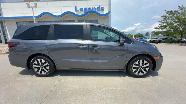 used 2025 Honda Odyssey car, priced at $42,800