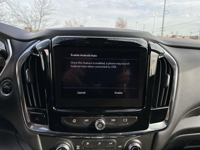 used 2020 Chevrolet Traverse car, priced at $18,000