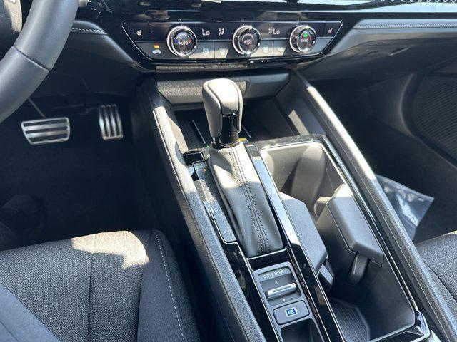 new 2025 Honda Accord Hybrid car, priced at $33,555