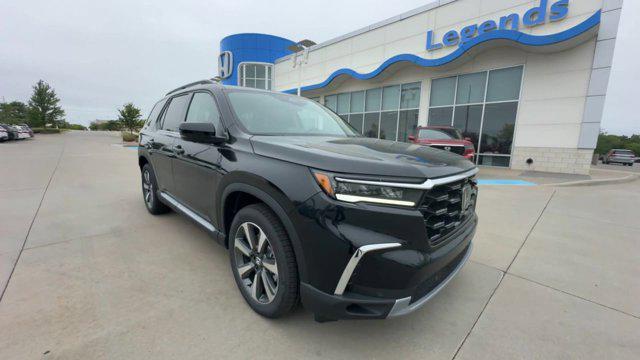 new 2025 Honda Pilot car, priced at $54,530