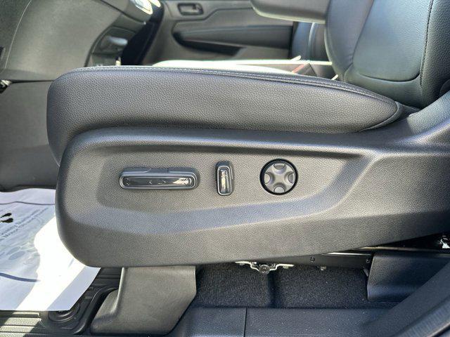 used 2026 Honda Odyssey car, priced at $43,000