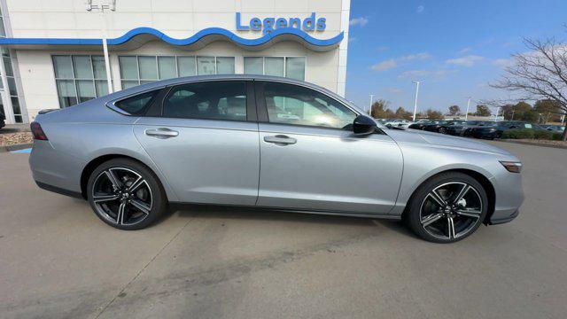 new 2025 Honda Accord Hybrid car, priced at $33,305