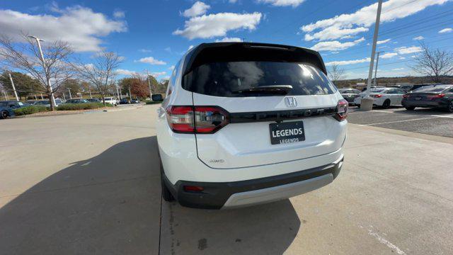 new 2025 Honda Pilot car, priced at $47,150