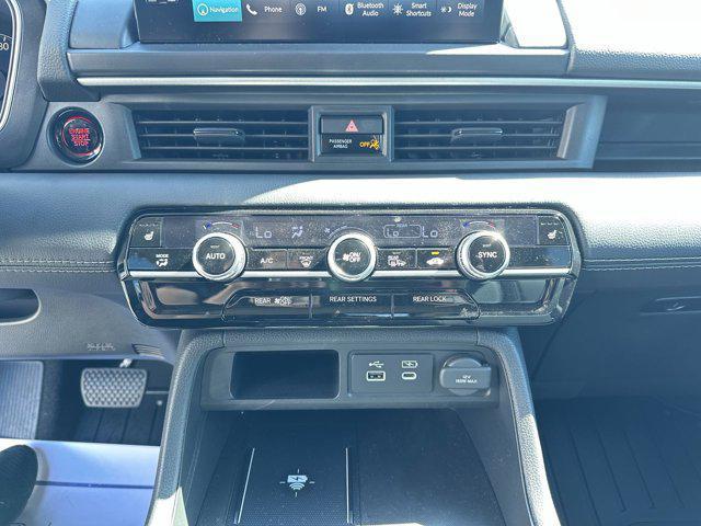 used 2025 Honda Pilot car, priced at $47,000