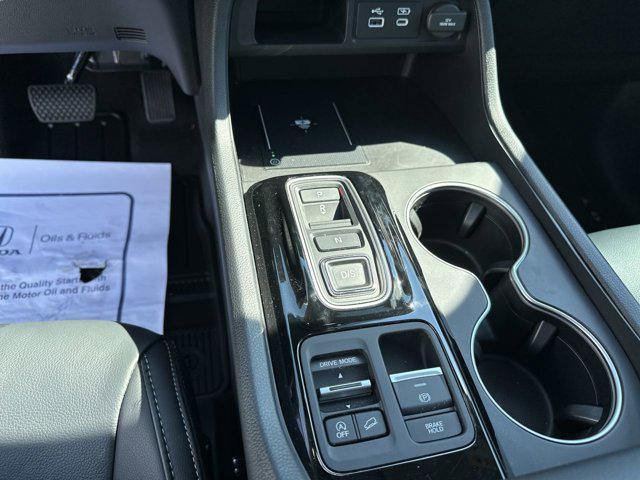 used 2025 Honda Pilot car, priced at $47,000