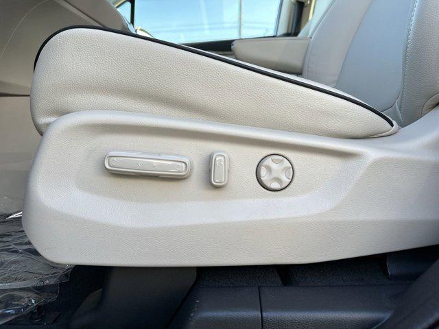 new 2026 Honda Odyssey car, priced at $46,990