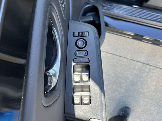 new 2025 Honda Pilot car, priced at $47,895