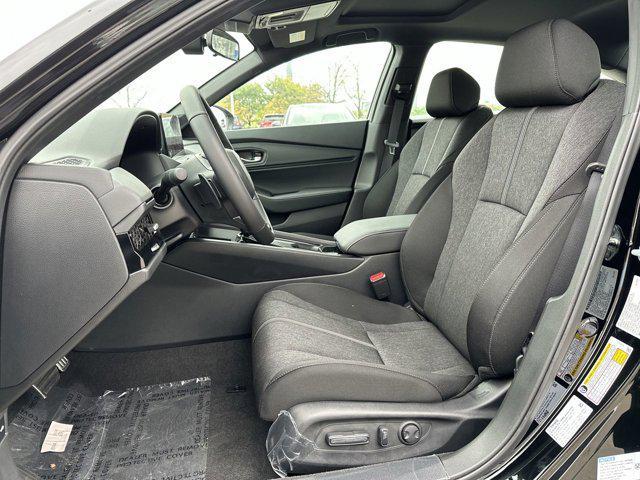 new 2025 Honda Accord Hybrid car, priced at $33,100