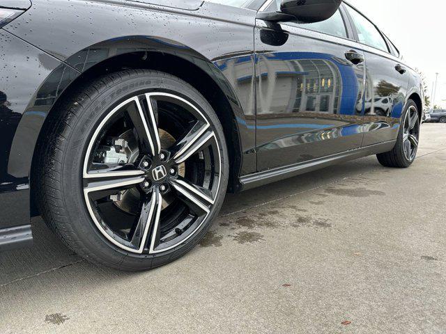 new 2025 Honda Accord Hybrid car, priced at $33,100