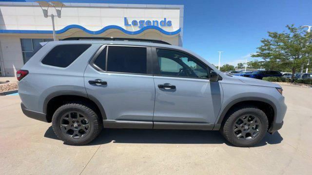 new 2025 Honda Pilot car, priced at $48,850