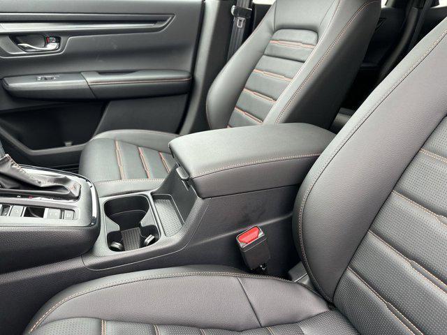 new 2026 Honda CR-V Hybrid car, priced at $39,925