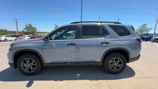 new 2025 Honda Pilot car, priced at $51,730