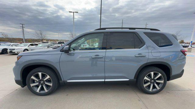 new 2025 Honda Pilot car, priced at $49,780