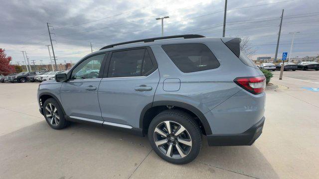 new 2025 Honda Pilot car, priced at $49,780