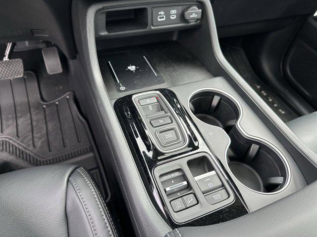 new 2025 Honda Pilot car, priced at $49,780