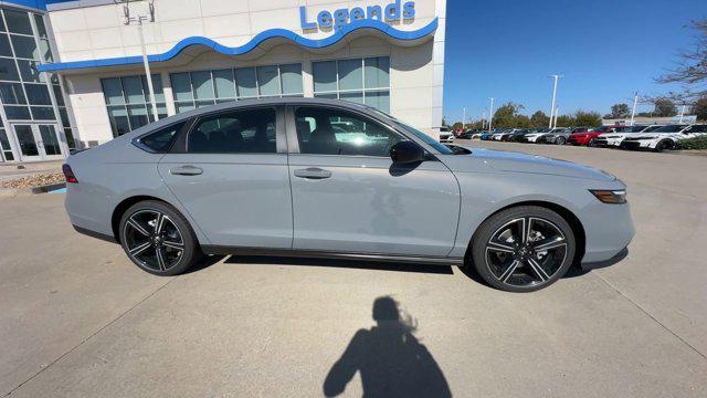 new 2025 Honda Accord Hybrid car, priced at $33,555