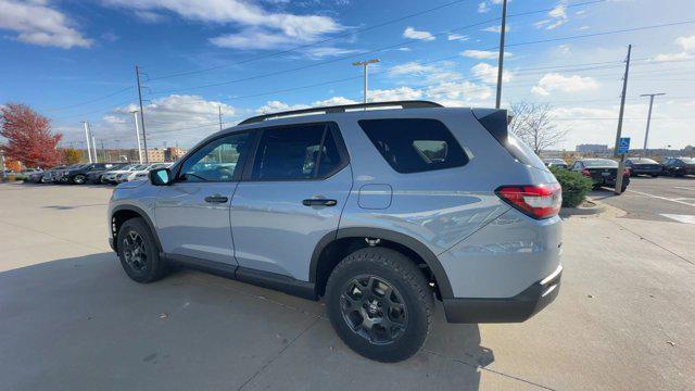 new 2025 Honda Pilot car, priced at $49,330