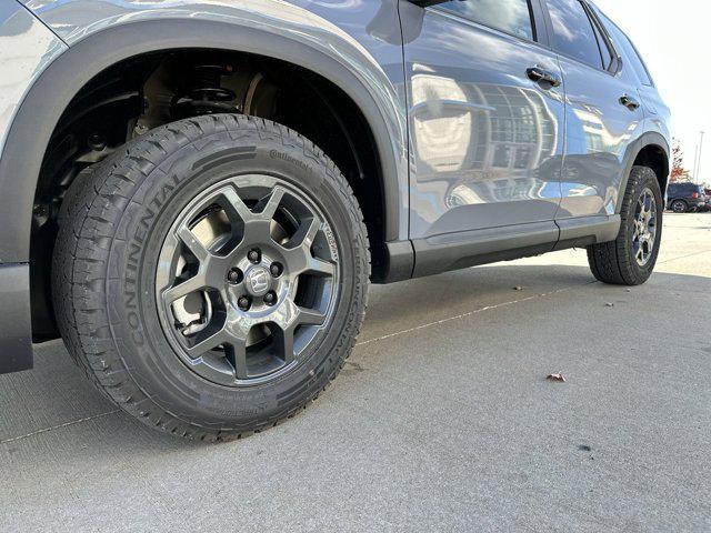 new 2025 Honda Pilot car, priced at $49,330