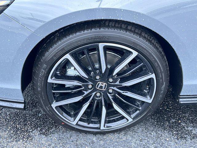 new 2025 Honda Accord Hybrid car, priced at $40,950