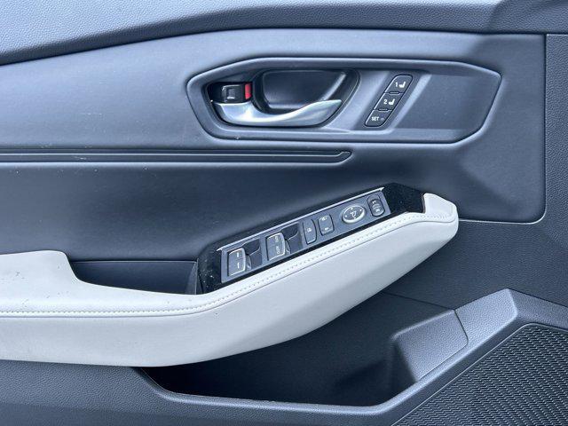 new 2025 Honda Accord Hybrid car, priced at $40,950