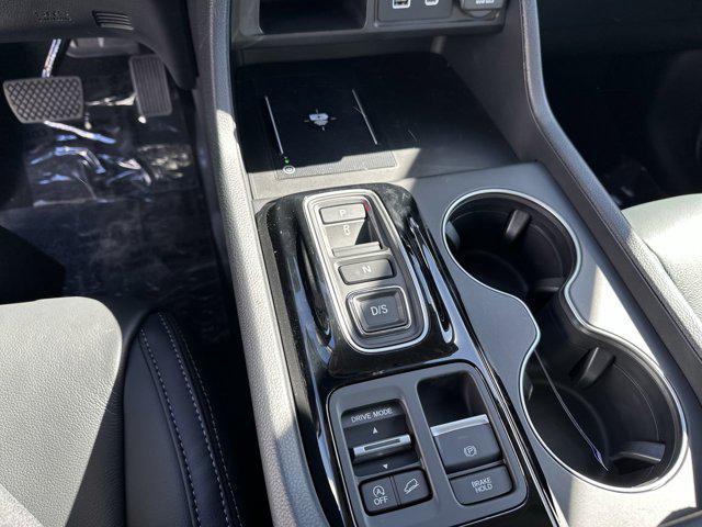 new 2025 Honda Pilot car, priced at $44,595