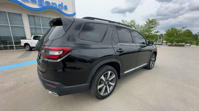 used 2025 Honda Pilot car, priced at $53,000