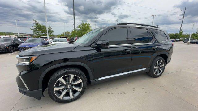 used 2025 Honda Pilot car, priced at $53,000