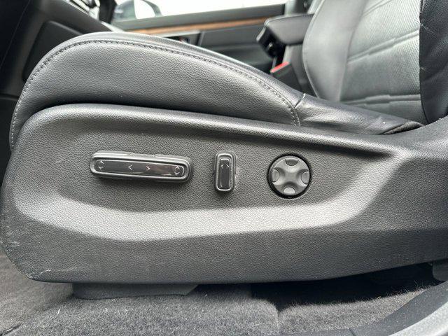 used 2021 Honda CR-V car, priced at $25,000