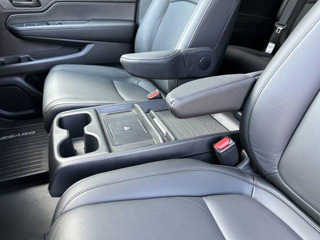 used 2025 Honda Odyssey car, priced at $43,000