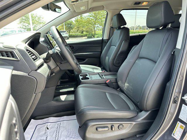 used 2025 Honda Odyssey car, priced at $43,000