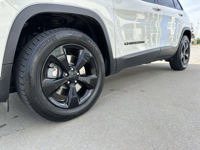 used 2019 Jeep Cherokee car, priced at $14,500