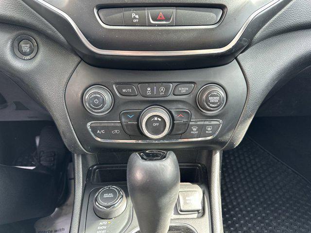 used 2019 Jeep Cherokee car, priced at $14,500