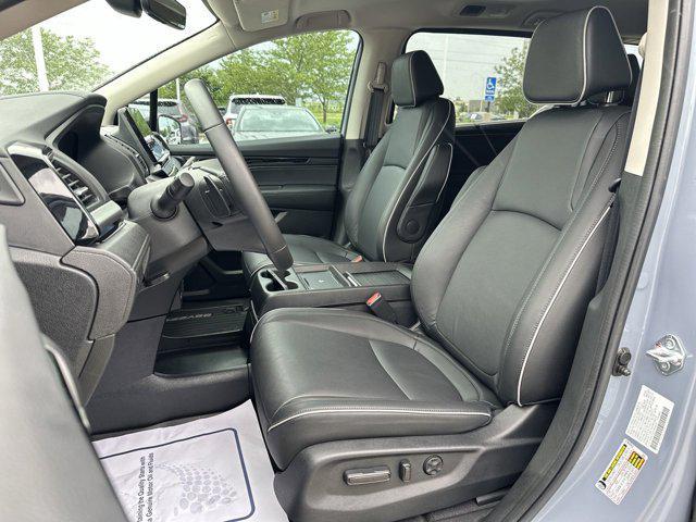 used 2025 Honda Odyssey car, priced at $45,500