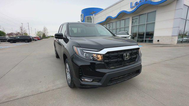 new 2025 Honda Ridgeline car, priced at $43,180