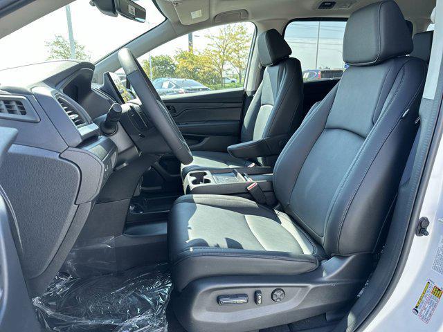 new 2026 Honda Odyssey car, priced at $43,775