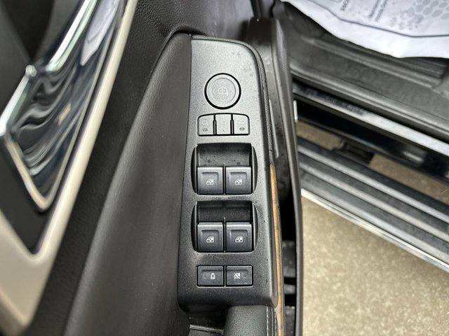 used 2020 GMC Yukon car, priced at $34,500