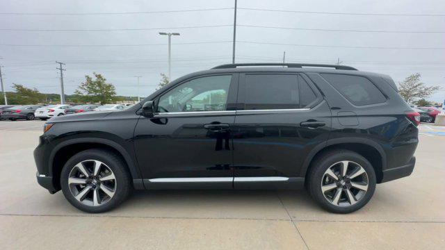 new 2025 Honda Pilot car, priced at $55,695