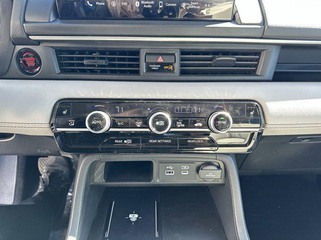 new 2025 Honda Pilot car, priced at $47,095