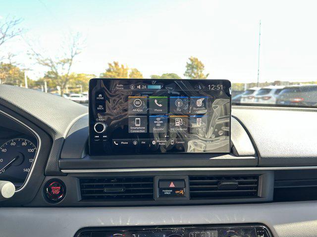 new 2025 Honda Pilot car, priced at $47,095