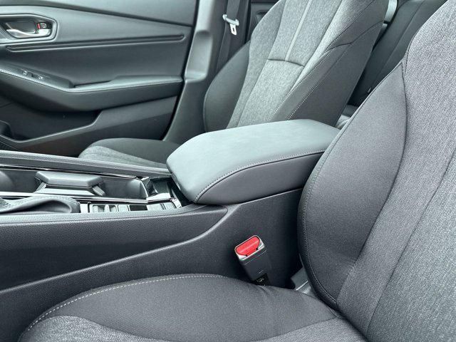 new 2025 Honda Accord Hybrid car, priced at $33,555
