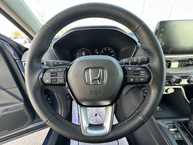 used 2025 Honda CR-V car, priced at $35,800