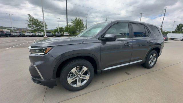 new 2025 Honda Pilot car, priced at $46,995