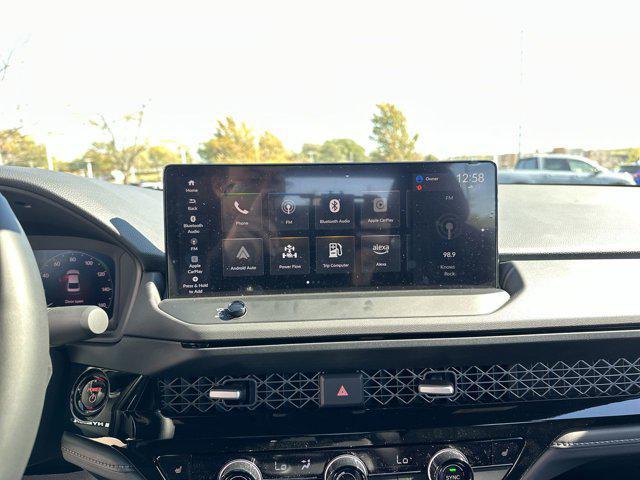 new 2025 Honda Accord Hybrid car, priced at $35,305