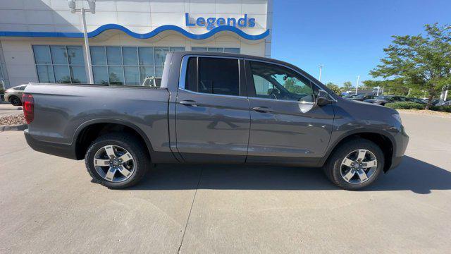 new 2025 Honda Ridgeline car, priced at $42,400