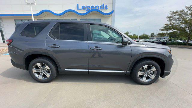 new 2025 Honda Pilot car, priced at $47,050